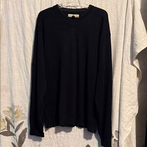 Tommy Bahama Men’s Black V-Neck Sweater